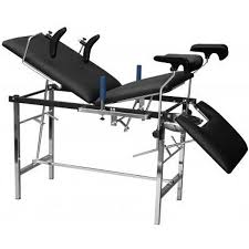 table d'accouchement 